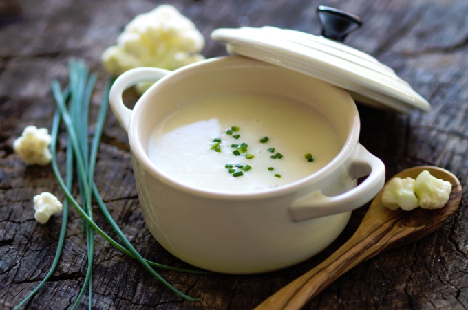 creamy-cauliflower-soup